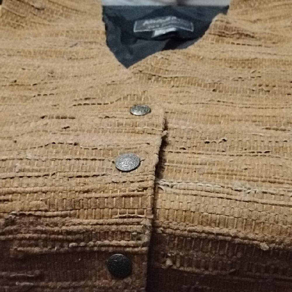Textured Brown Button-Up Vintage Best